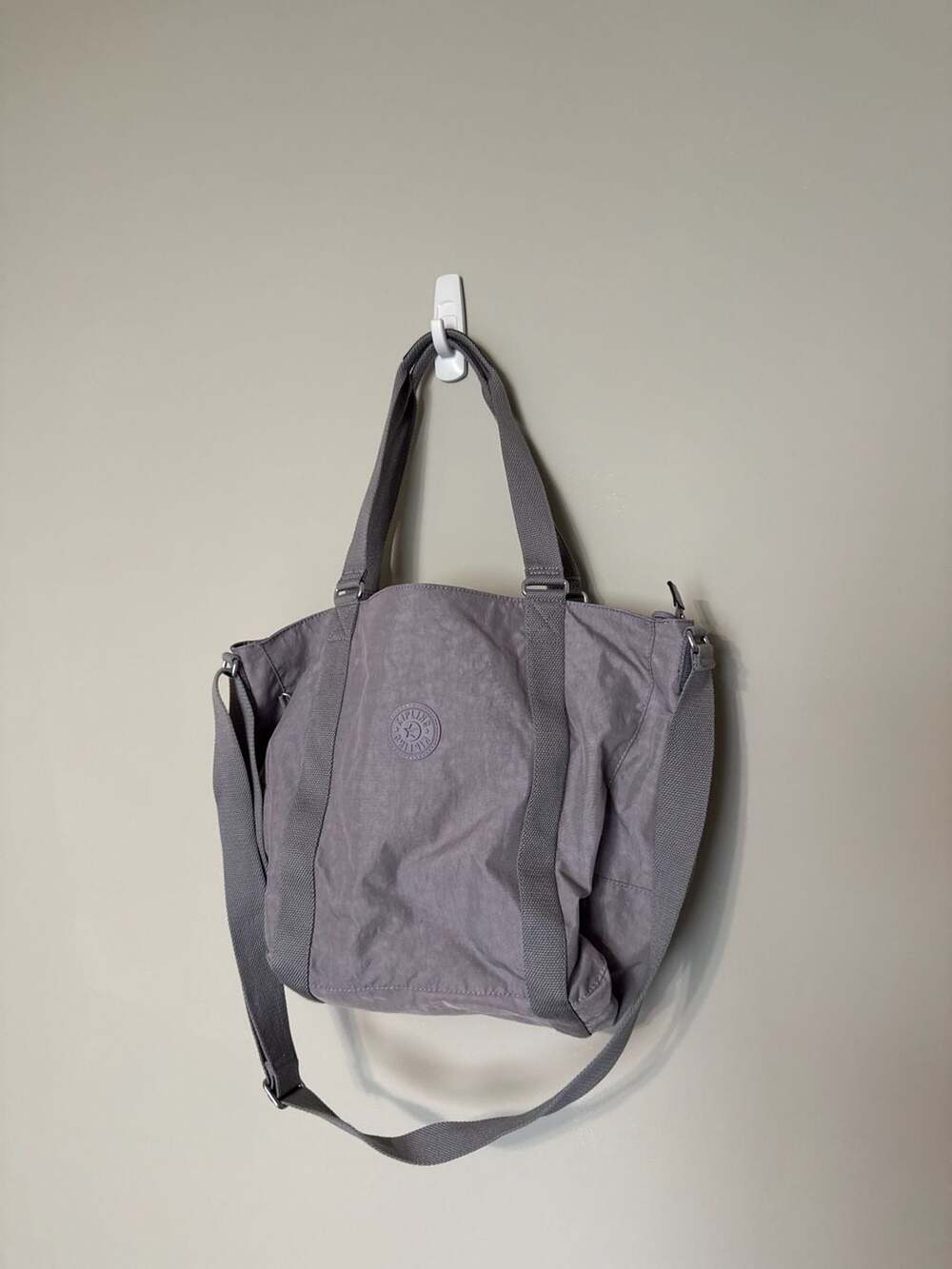 Kipling Adara Medium Tote Bag in Dusty Grey Nylon Crossbody
